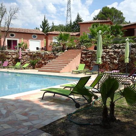 Hotel Mas des Lys Roquebrune-sur-Argens Exterior foto