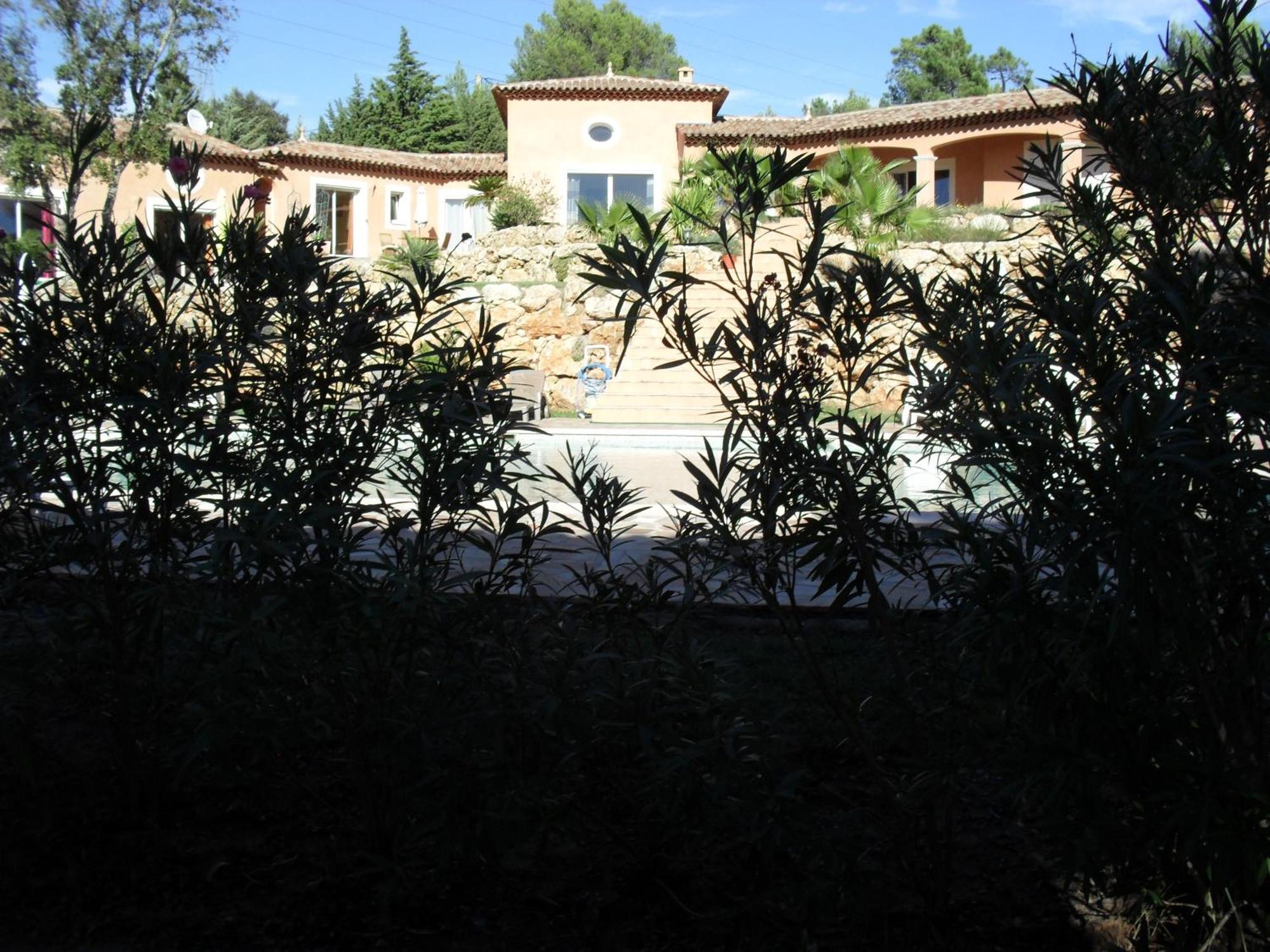 Hotel Mas des Lys Roquebrune-sur-Argens Exterior foto